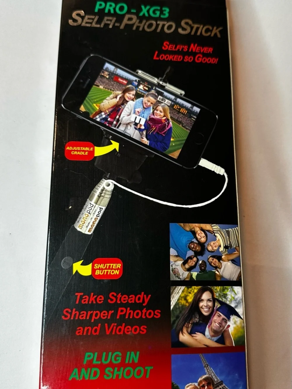 Smartphone Selfie Stick with Shutter Button - Black.